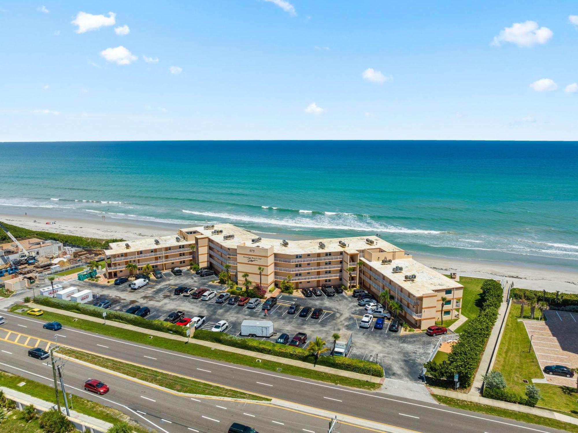 Paradise Beach Club - Oceanfront And Penthouse Satellite Beach Ngoại thất bức ảnh